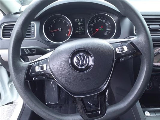 2016 Volkswagen Jetta 1.4T SE in Cerritos, CA - Browning Automotive Group